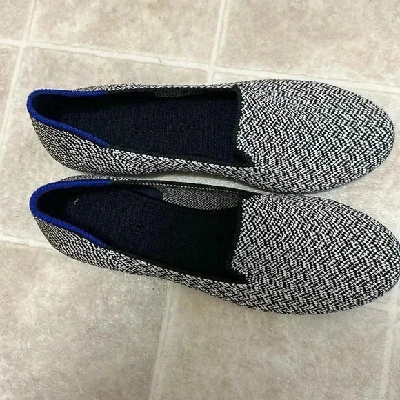 Rothy’s - Picture 8 of 10